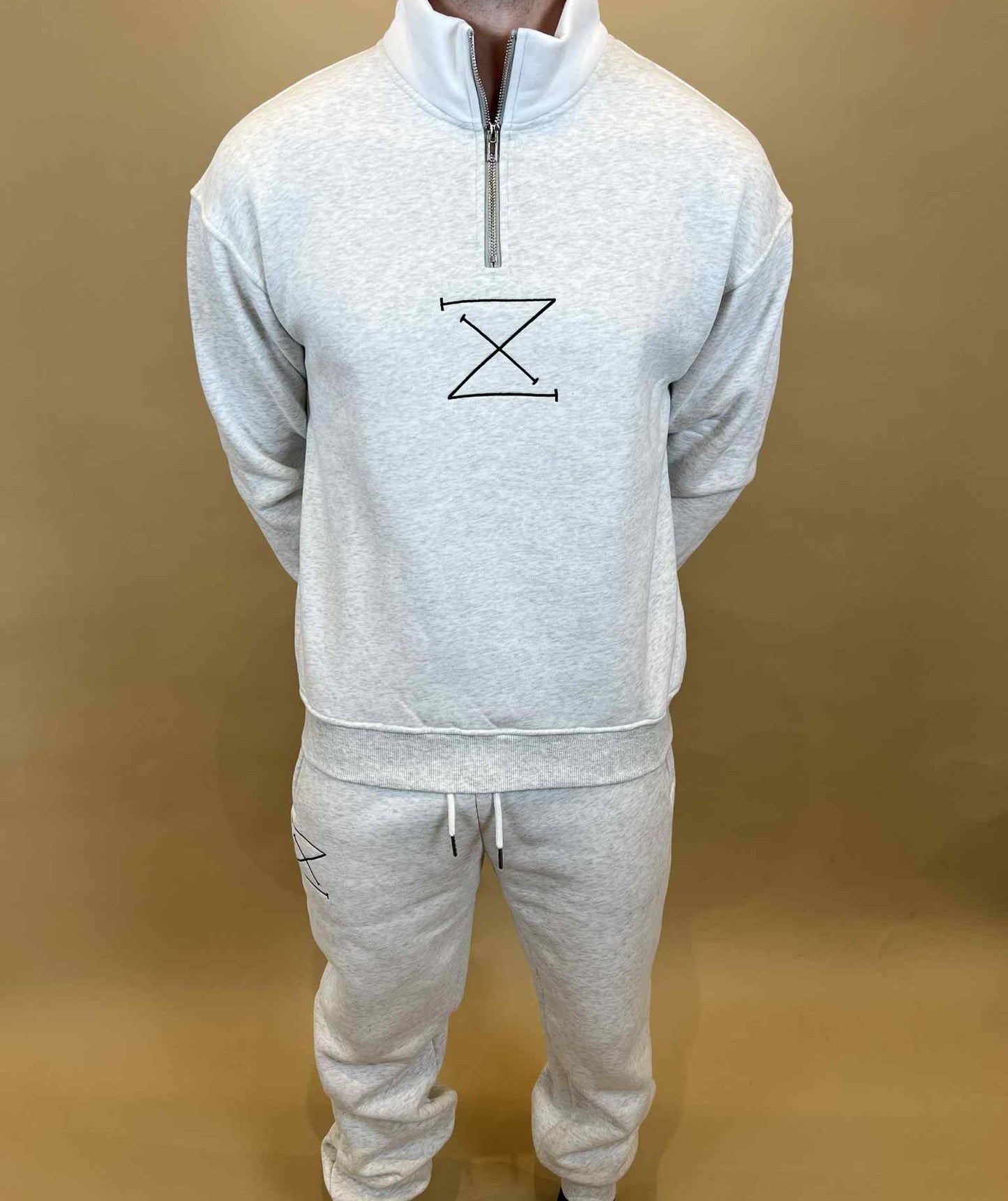 Zipper sweater